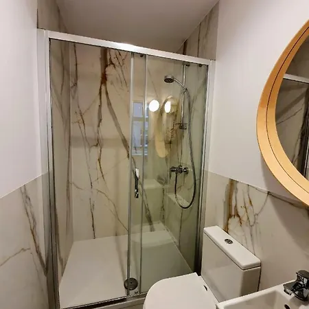Piekne Mieszkanie Z Balkonem * Lodz (Lodz)