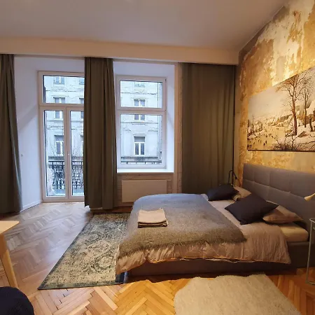 Piekne Mieszkanie Z Balkonem