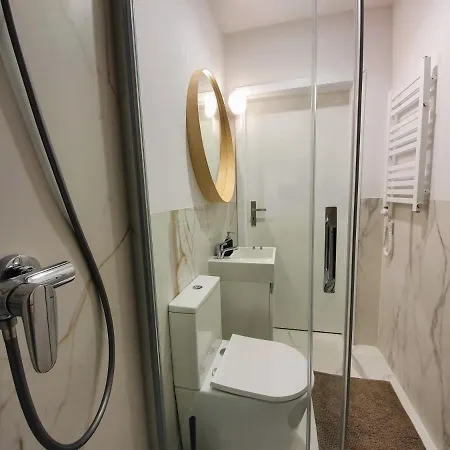 Piekne Mieszkanie Z Balkonem * Łódź