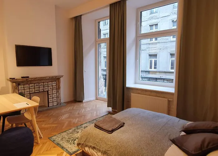 Piekne Mieszkanie Z Balkonem 아파트 *